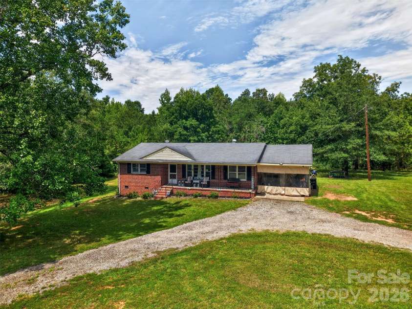 3116 Pilgrim Road, Chester, SC 29706.  MLS# CAR4410227, YatesRealty ID 43425. 