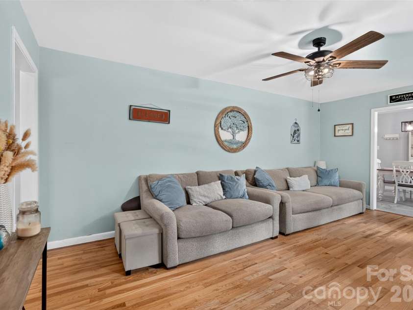 3116 Pilgrim Road, Chester, SC 29706.  MLS# CAR4410227, YatesRealty ID 43425. 