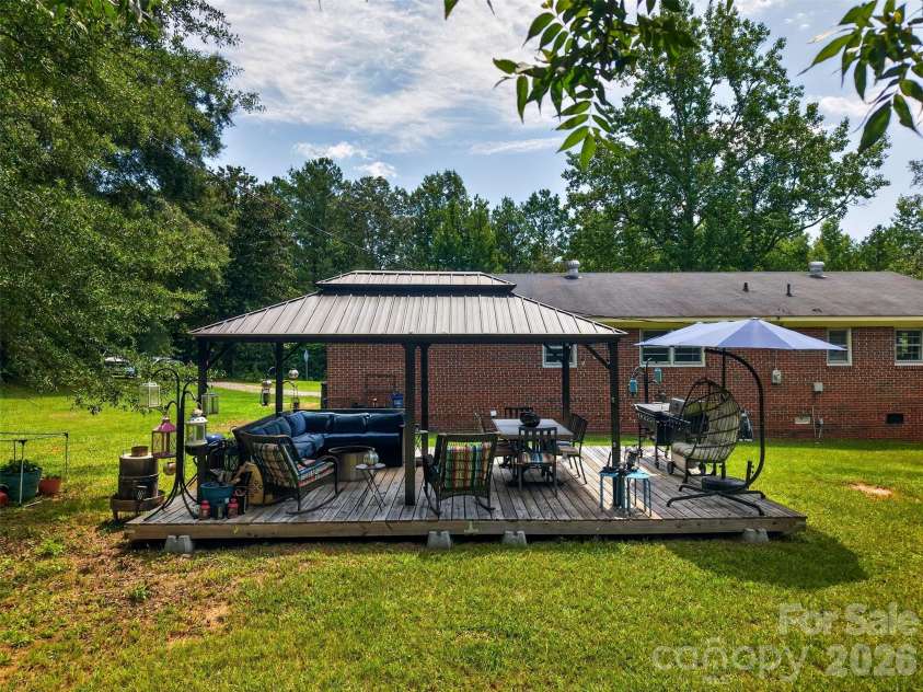 3116 Pilgrim Road, Chester, SC 29706.  MLS# CAR4410227, YatesRealty ID 43425. 