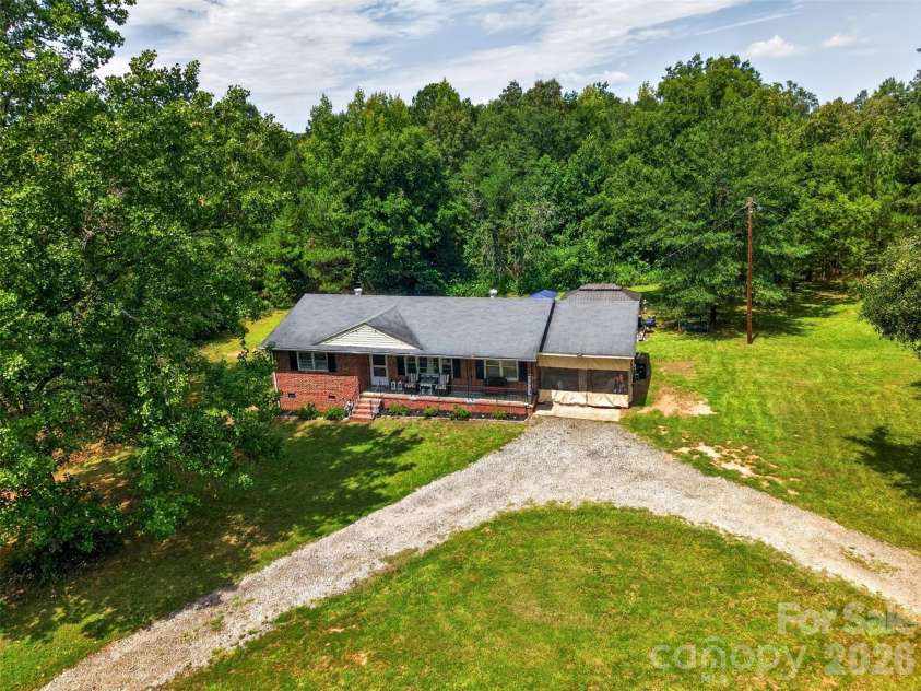 3116 Pilgrim Road, Chester, SC 29706.  MLS# CAR4410227, YatesRealty ID 43425. 