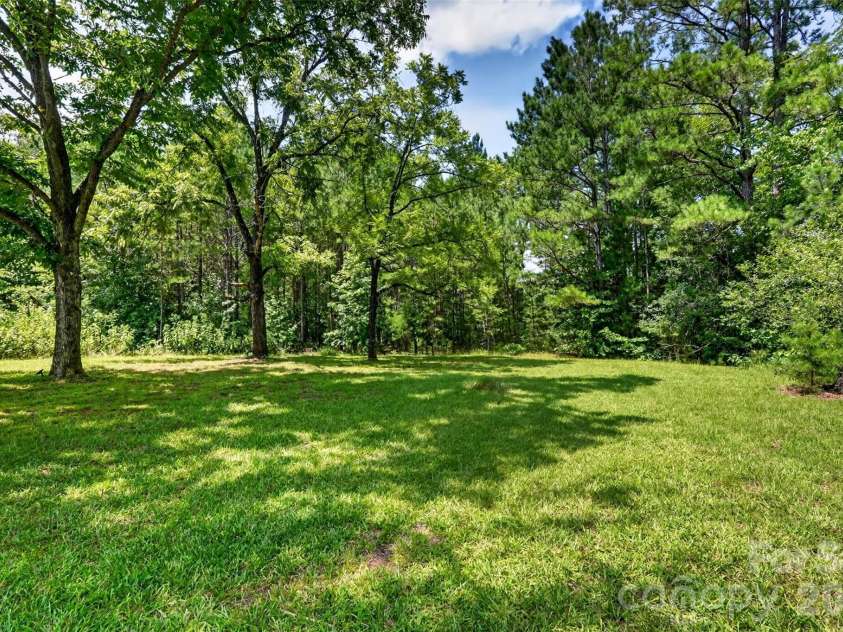 3116 Pilgrim Road, Chester, SC 29706.  MLS# CAR4410227, YatesRealty ID 43425. 
