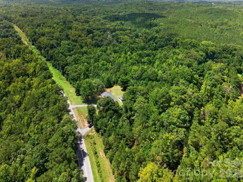 3116 Pilgrim Road, Chester, SC 29706.  MLS# CAR4410227, YatesRealty ID 43425. 