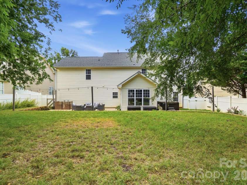 4012 Magna Lane, Indian Trail, NC 28079.  MLS# CAR4406067, YatesRealty ID 43428. 