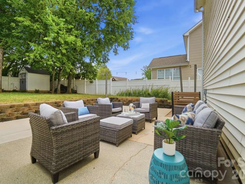 4012 Magna Lane, Indian Trail, NC 28079.  MLS# CAR4406067, YatesRealty ID 43428. Spacious concrete patio