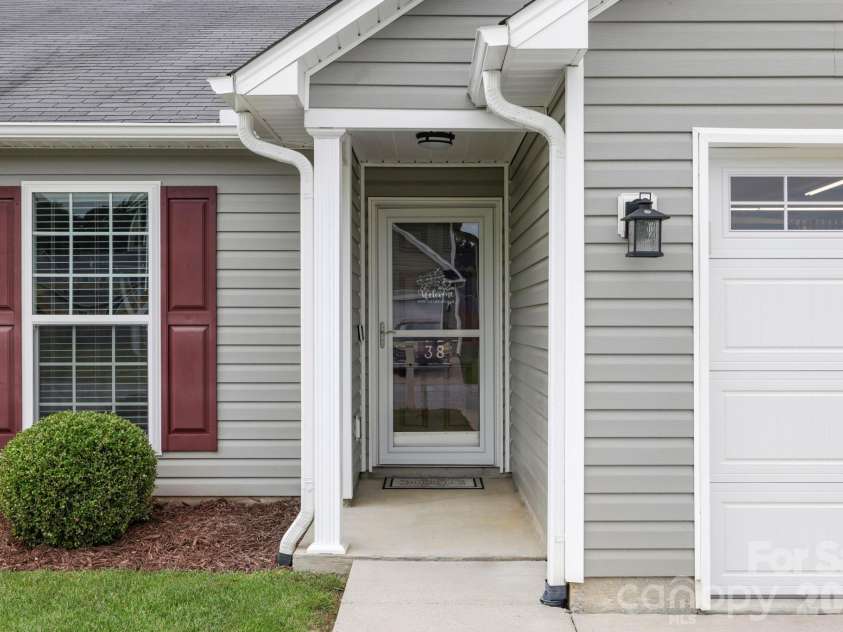 38 Swift Creek Road, Fletcher, NC 28732.  MLS# CAR4413566, YatesRealty ID 43429. 