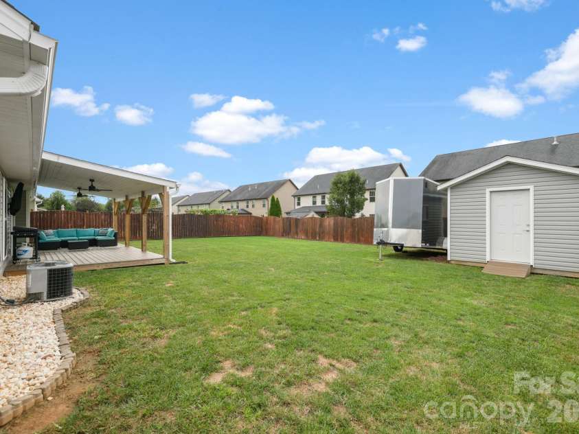 38 Swift Creek Road, Fletcher, NC 28732.  MLS# CAR4413566, YatesRealty ID 43429. 