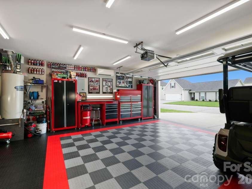 38 Swift Creek Road, Fletcher, NC 28732.  MLS# CAR4413566, YatesRealty ID 43429. 