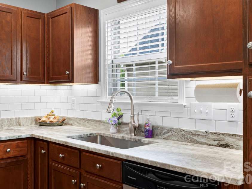 38 Swift Creek Road, Fletcher, NC 28732.  MLS# CAR4413566, YatesRealty ID 43429. 