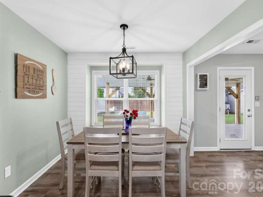 38 Swift Creek Road, Fletcher, NC 28732.  MLS# CAR4413566, YatesRealty ID 43429. 