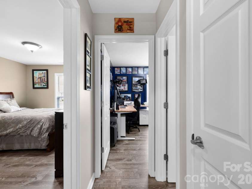 38 Swift Creek Road, Fletcher, NC 28732.  MLS# CAR4413566, YatesRealty ID 43429. 