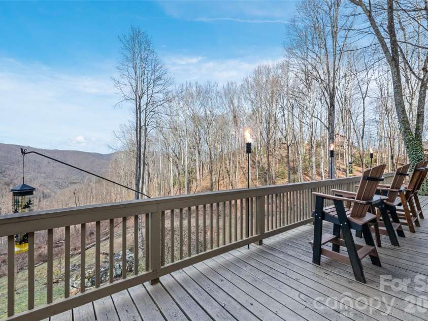 10 Zenith Drive, Waynesville, NC 28785.  MLS# CAR4341915, YatesRealty ID 4343. 