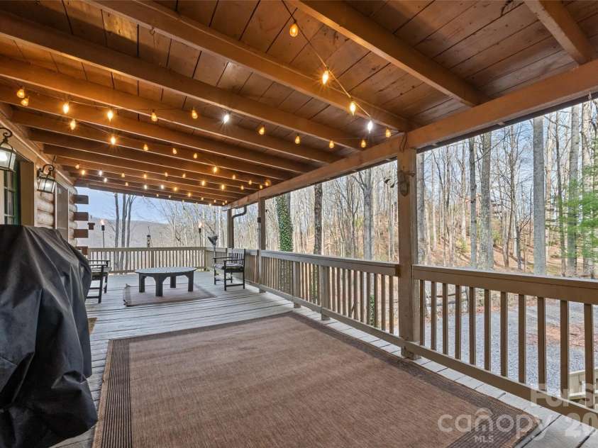 10 Zenith Drive, Waynesville, NC 28785.  MLS# CAR4341915, YatesRealty ID 4343. 
