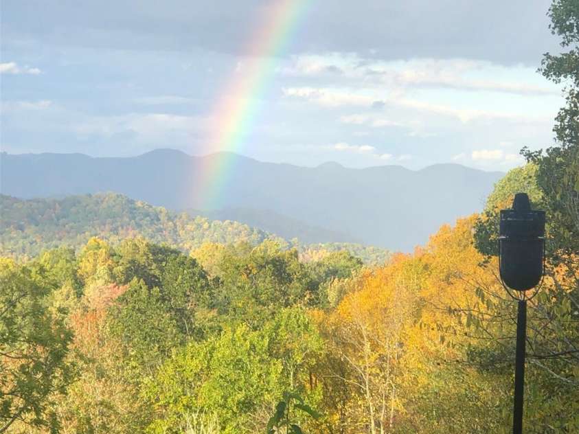 10 Zenith Drive, Waynesville, NC 28785.  MLS# CAR4341915, YatesRealty ID 4343. 