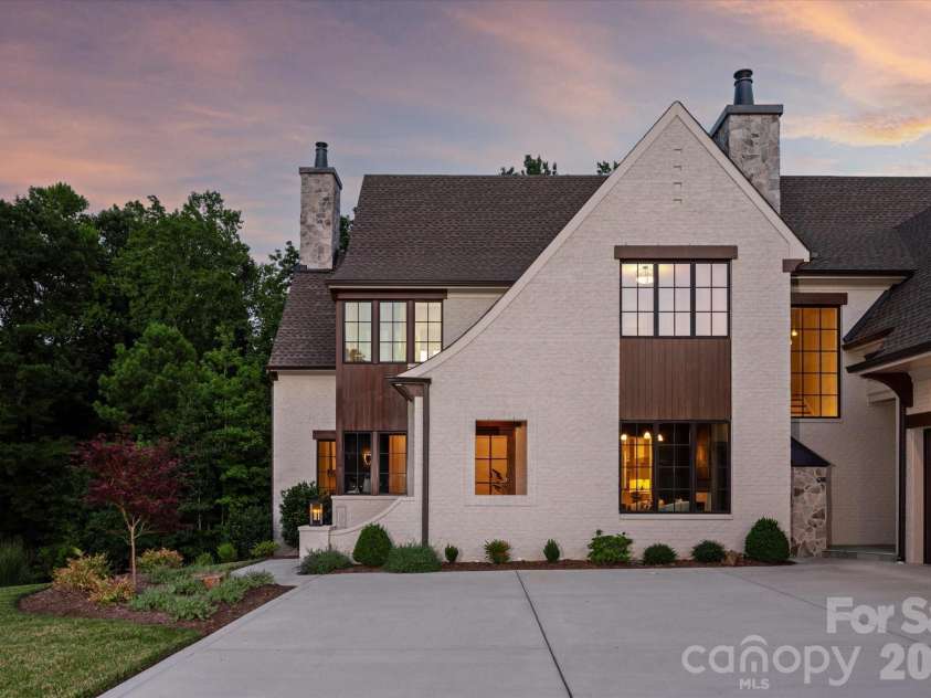 213 Crest Court, Weddington, NC 28104.  MLS# CAR4411059, YatesRealty ID 43430. 