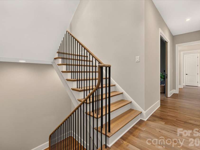 213 Crest Court, Weddington, NC 28104.  MLS# CAR4411059, YatesRealty ID 43430. 