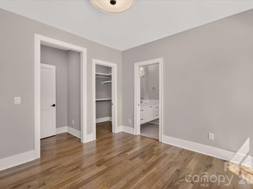 213 Crest Court, Weddington, NC 28104.  MLS# CAR4411059, YatesRealty ID 43430. 