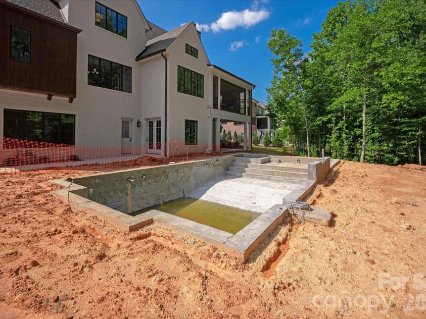 213 Crest Court, Weddington, NC 28104.  MLS# CAR4411059, YatesRealty ID 43430. 
