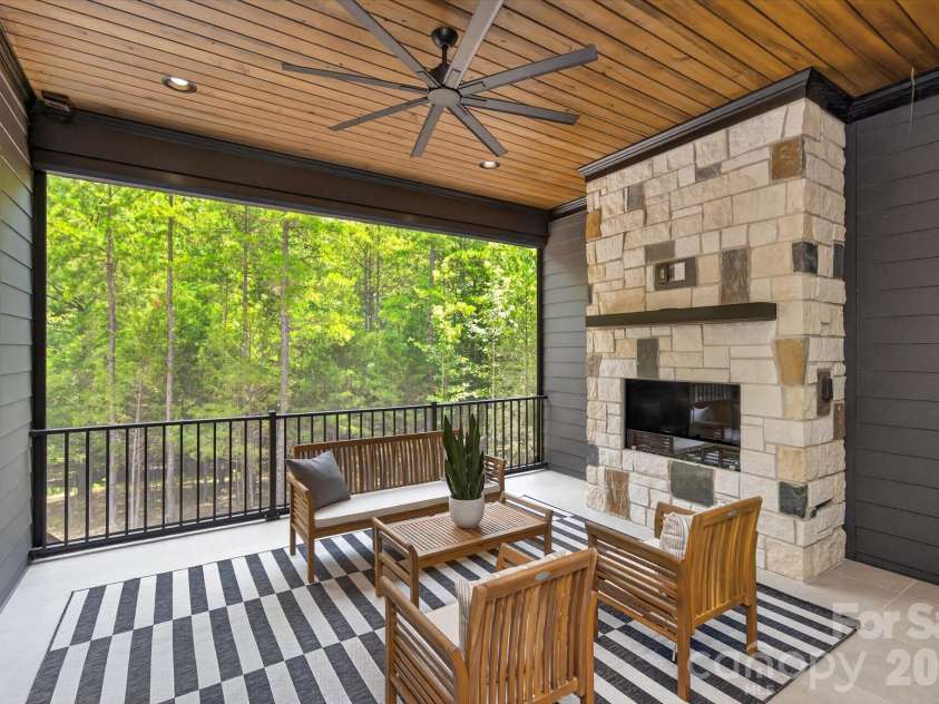 217 Crest Court, Weddington, NC 28104.  MLS# CAR4411273, YatesRealty ID 43432. 