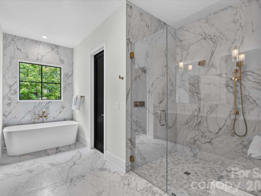 217 Crest Court, Weddington, NC 28104.  MLS# CAR4411273, YatesRealty ID 43432. 