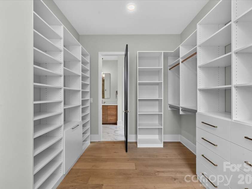 217 Crest Court, Weddington, NC 28104.  MLS# CAR4411273, YatesRealty ID 43432. 