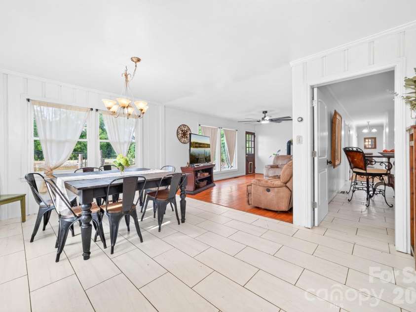 561 Shiloh Road, York, SC 29745.  MLS# CAR4409370, YatesRealty ID 43439. 