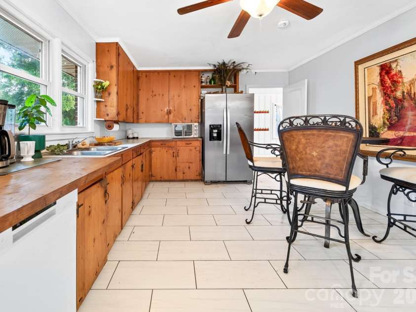 561 Shiloh Road, York, SC 29745.  MLS# CAR4409370, YatesRealty ID 43439. 