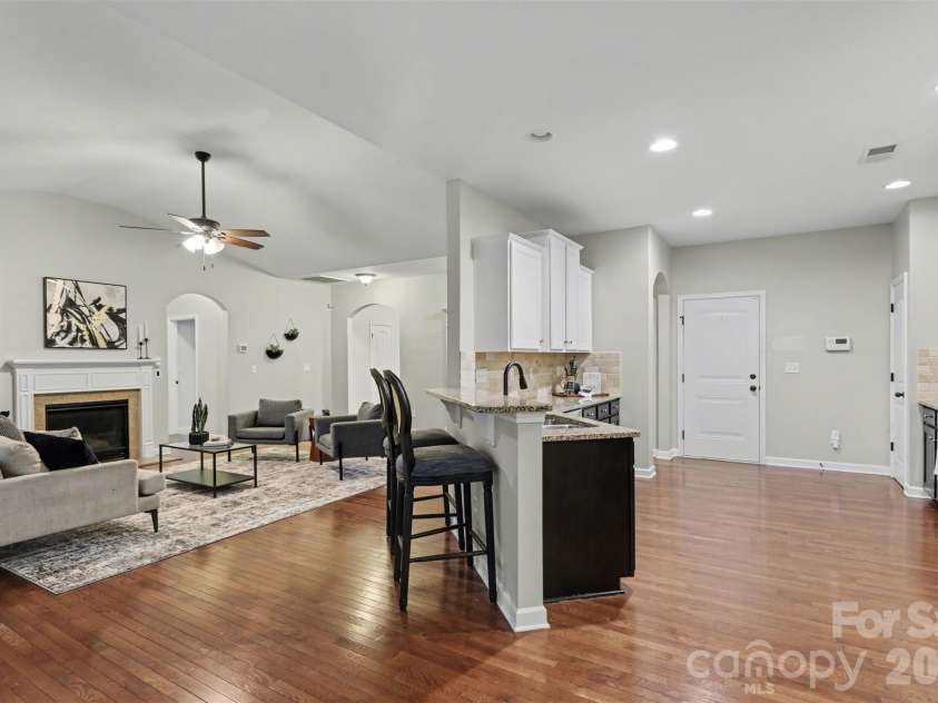 968 Autumn Glen Court, Clover, SC 29710.  MLS# CAR4357252, YatesRealty ID 4344. 