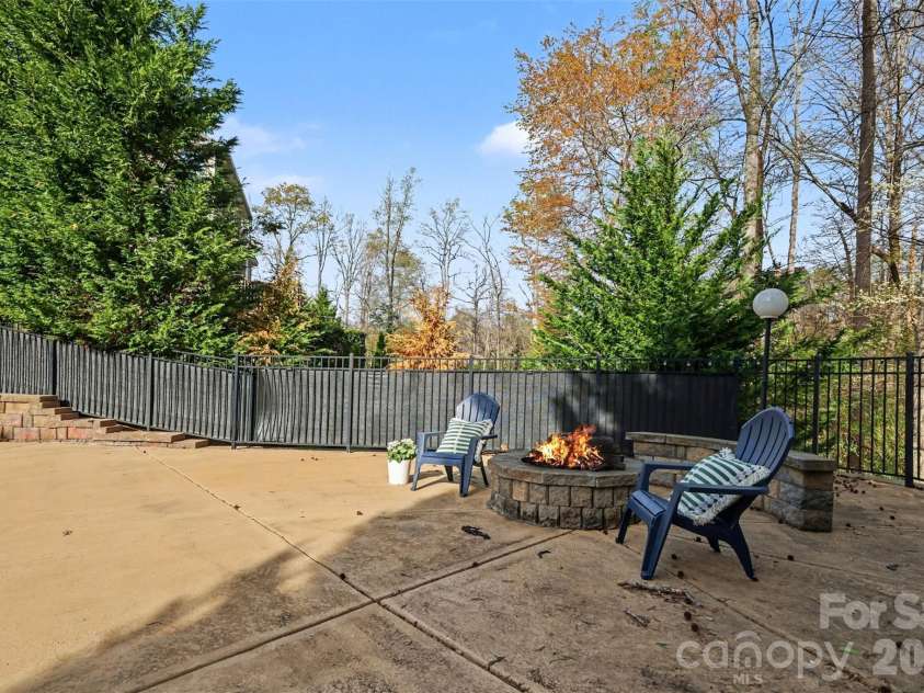 968 Autumn Glen Court, Clover, SC 29710.  MLS# CAR4357252, YatesRealty ID 4344. 