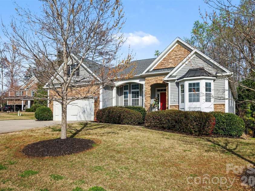 968 Autumn Glen Court, Clover, SC 29710.  MLS# CAR4357252, YatesRealty ID 4344. 
