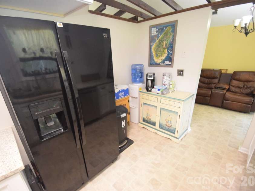 12202 Charing Grove Lane, Charlotte, NC 28273.  MLS# CAR4412542, YatesRealty ID 43441. 