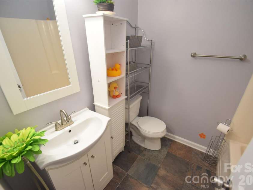 12202 Charing Grove Lane, Charlotte, NC 28273.  MLS# CAR4412542, YatesRealty ID 43441. 