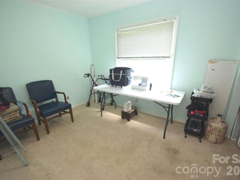 12202 Charing Grove Lane, Charlotte, NC 28273.  MLS# CAR4412542, YatesRealty ID 43441. 