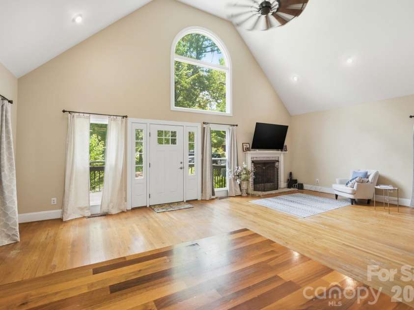 141 Oak Leaf Lane, Wingate, NC 28174.  MLS# CAR4409604, YatesRealty ID 43442. 