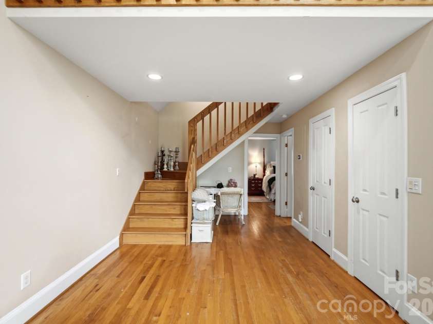 141 Oak Leaf Lane, Wingate, NC 28174.  MLS# CAR4409604, YatesRealty ID 43442. 