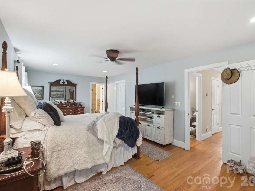 141 Oak Leaf Lane, Wingate, NC 28174.  MLS# CAR4409604, YatesRealty ID 43442. 