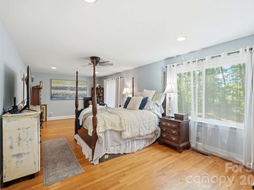 141 Oak Leaf Lane, Wingate, NC 28174.  MLS# CAR4409604, YatesRealty ID 43442. 