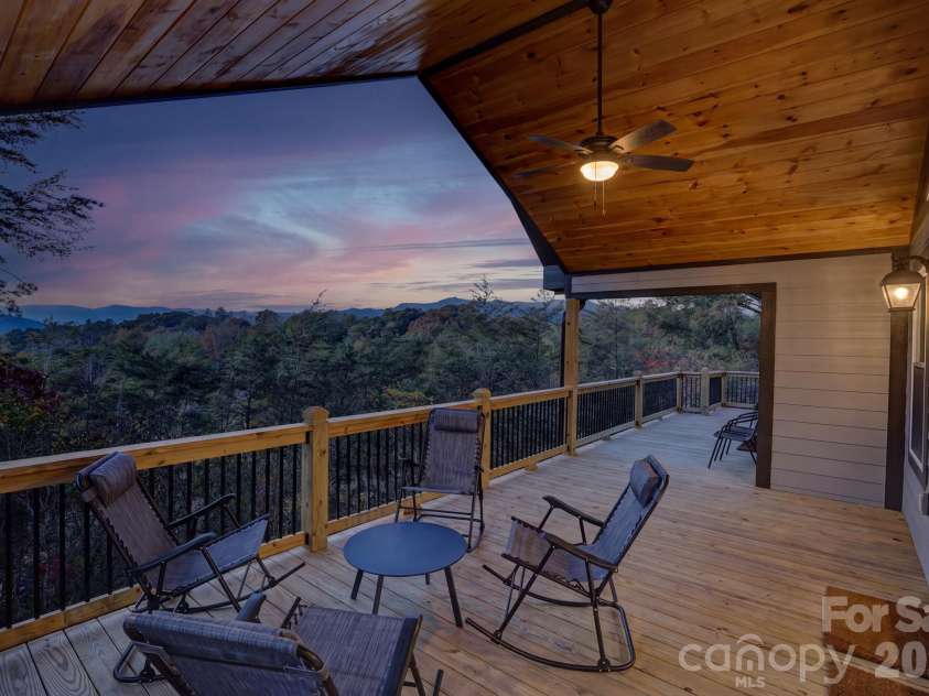 79 Trillium Way, Bryson City, NC 28713.  MLS# CAR4387089, YatesRealty ID 43445. 
