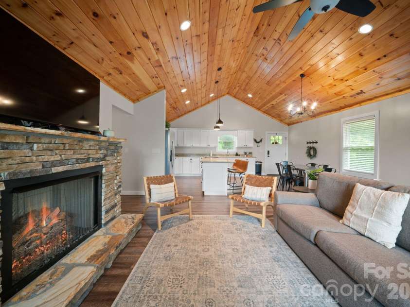79 Trillium Way, Bryson City, NC 28713.  MLS# CAR4387089, YatesRealty ID 43445. 