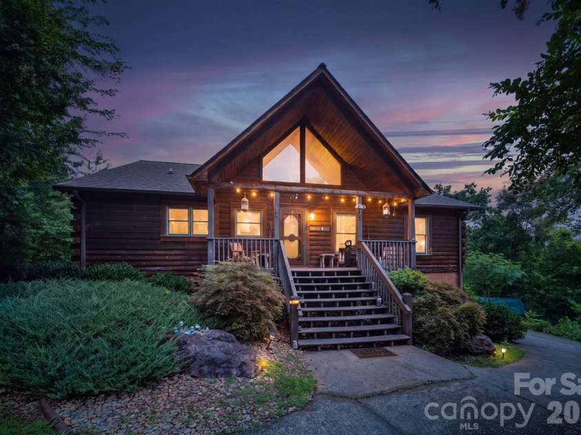 417 Garden Lane, Lake Lure, NC 28746.  MLS# CAR4411192, YatesRealty ID 43446. 