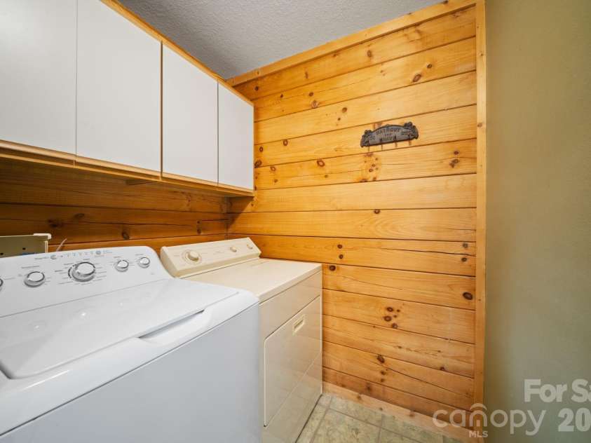 417 Garden Lane, Lake Lure, NC 28746.  MLS# CAR4411192, YatesRealty ID 43446. 