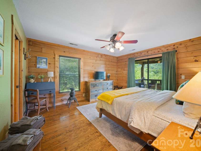 417 Garden Lane, Lake Lure, NC 28746.  MLS# CAR4411192, YatesRealty ID 43446. 