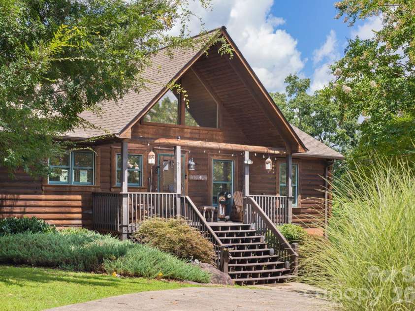 417 Garden Lane, Lake Lure, NC 28746.  MLS# CAR4411192, YatesRealty ID 43446. 