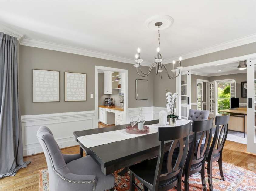 170 Kimberly Road, Davidson, NC 28036.  MLS# CAR4405171, YatesRealty ID 43447. 