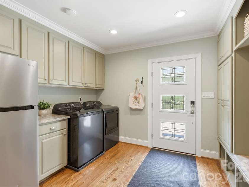 170 Kimberly Road, Davidson, NC 28036.  MLS# CAR4405171, YatesRealty ID 43447. Laundry room