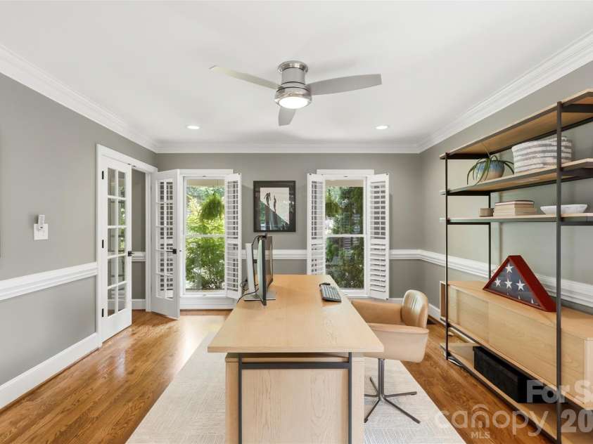 170 Kimberly Road, Davidson, NC 28036.  MLS# CAR4405171, YatesRealty ID 43447. Office