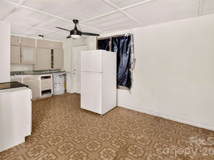 411 Jacob Street, Cherryville, NC 28021.  MLS# CAR4413484, YatesRealty ID 43449. 