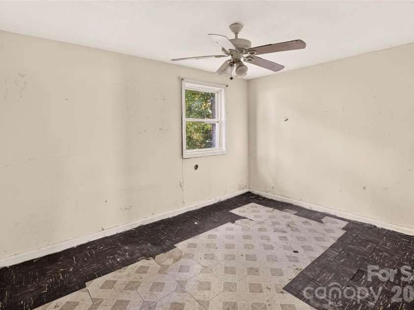 411 Jacob Street, Cherryville, NC 28021.  MLS# CAR4413484, YatesRealty ID 43449. 
