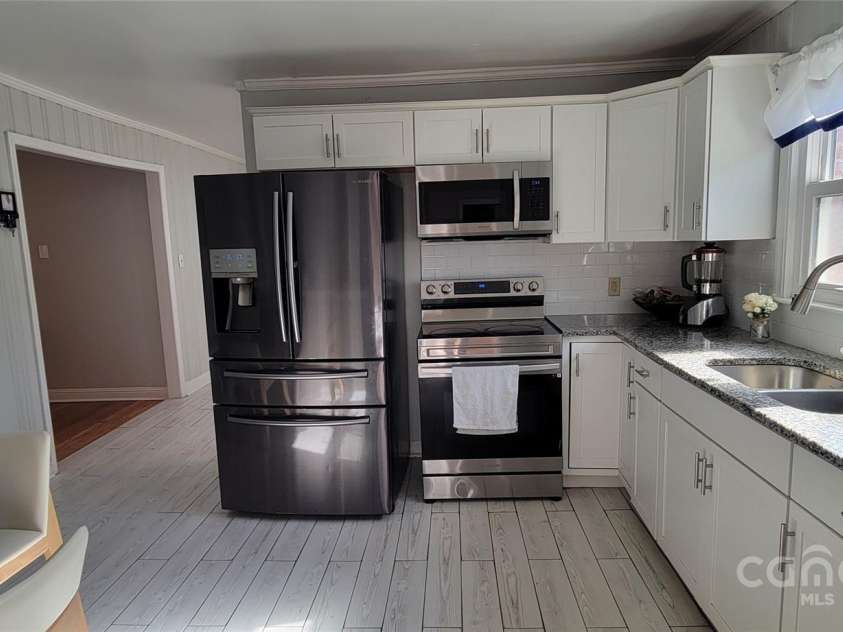 110 Buckoak Street, Stanley, NC 28164.  MLS# CAR4202952, YatesRealty ID 4345. 