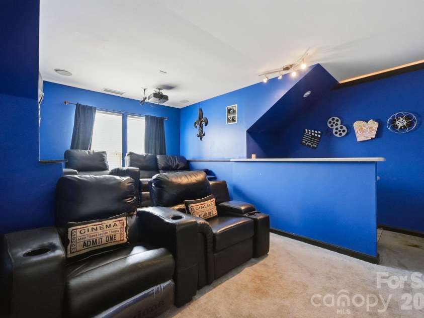12003 Planters Estates Drive, Charlotte, NC 28278.  MLS# CAR4408406, YatesRealty ID 43450. 