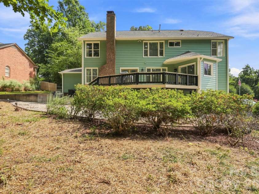 8909 Abberley Court, Huntersville, NC 28078.  MLS# CAR4408156, YatesRealty ID 43451. 